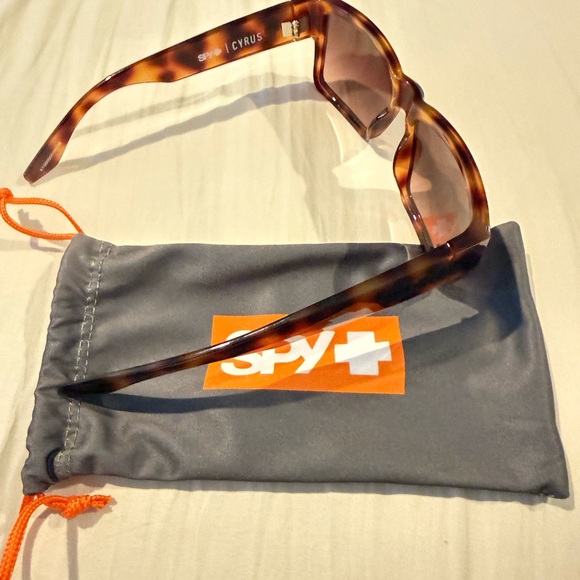 SPY “Cyrus” Sunglasses- Soft Camo Matte Tortoise - Picture 7 of 8